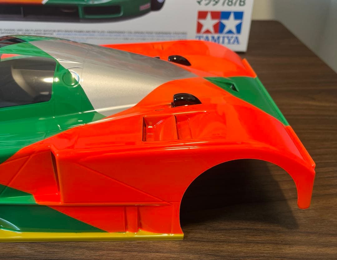 タミヤ 787B ボディ塗装済みセット
