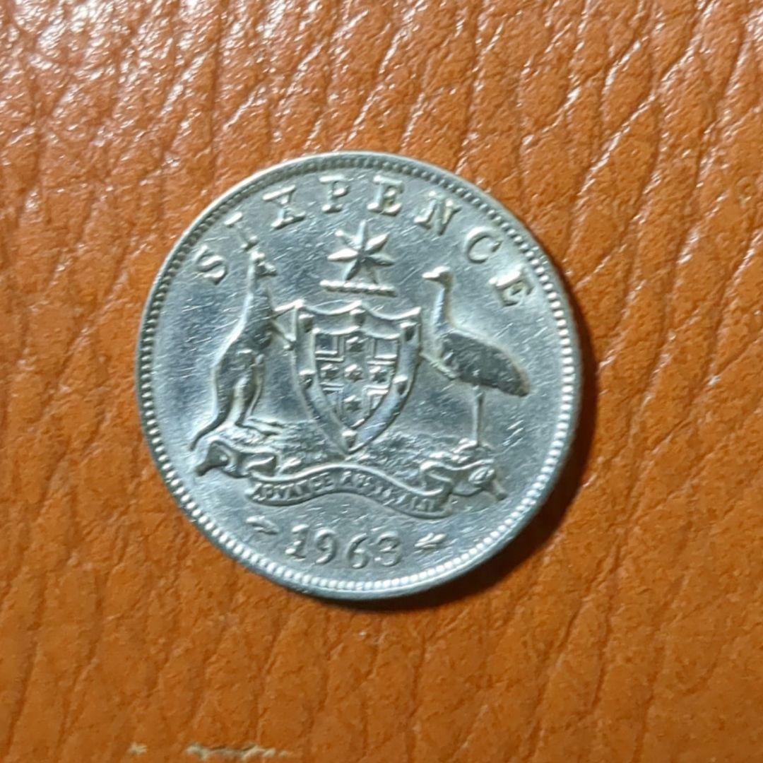 1963年 ）オーストラリア6ペンス 銀貨 エリザベス2世 - メルカリ