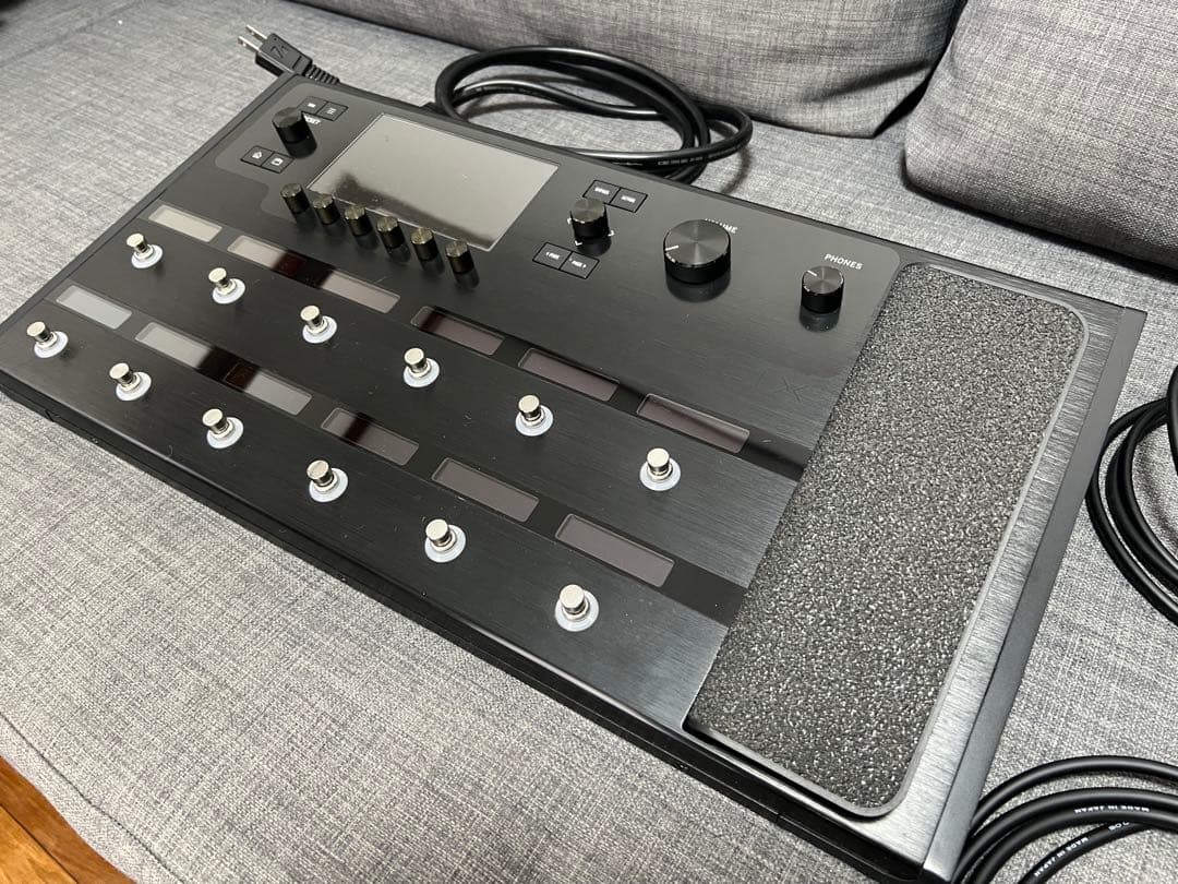 Line 6 Helix Floor ギターエフェクトボード 本体＋付属品