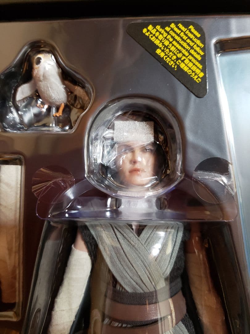 【新品未使用】ホットトイズ『スター・ウォーズ/最後のジェダイ』レイ 1/6