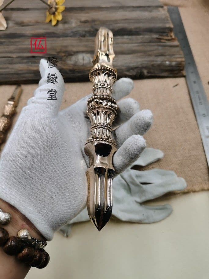 修縁堂】 真言宗 仏教工芸品 不動明王 研磨 独鈷杵 金剛杵