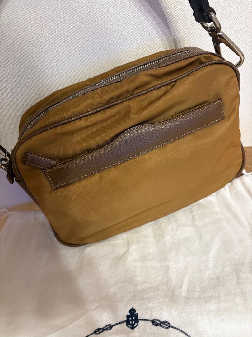 PRADA プラダ ナイロンバッグ