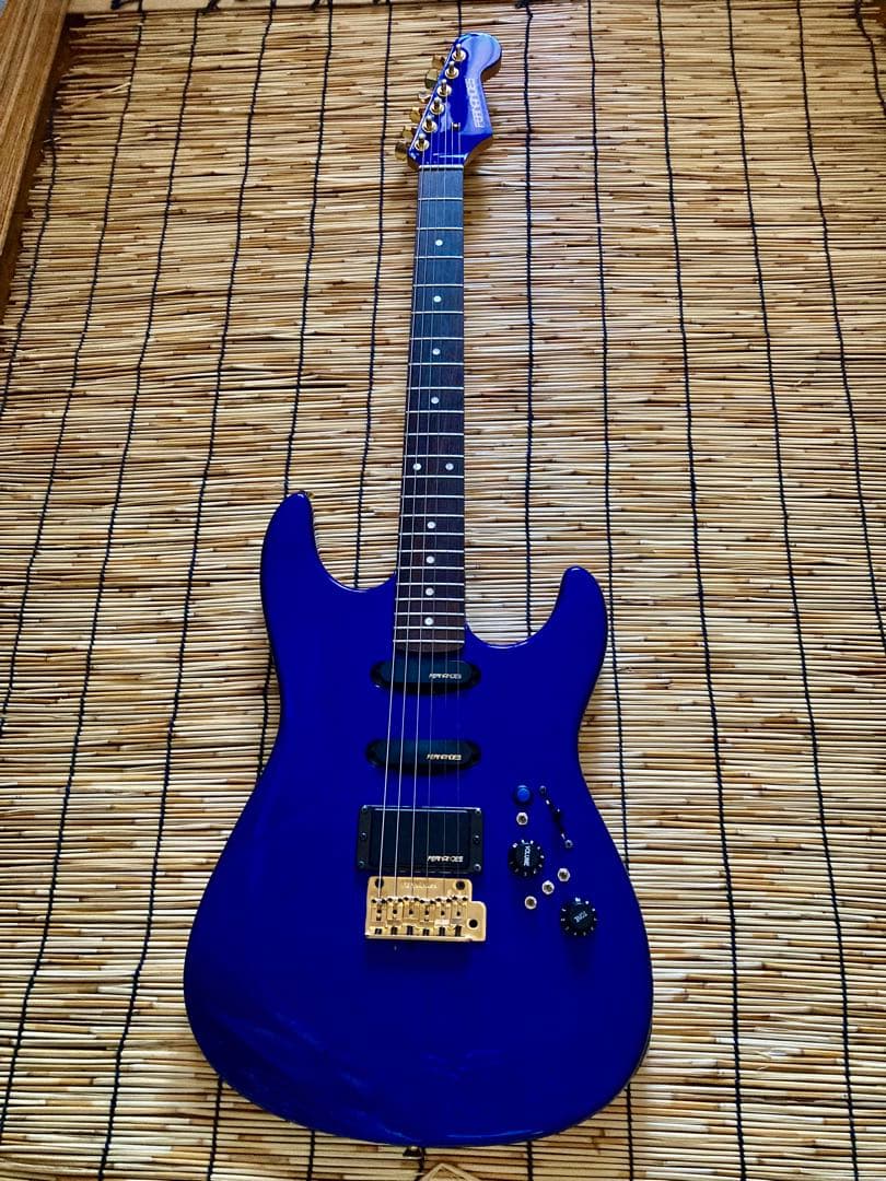 ☆ 花梨☆ 美品　改造で新機能満載　FERNANDES SSH ST