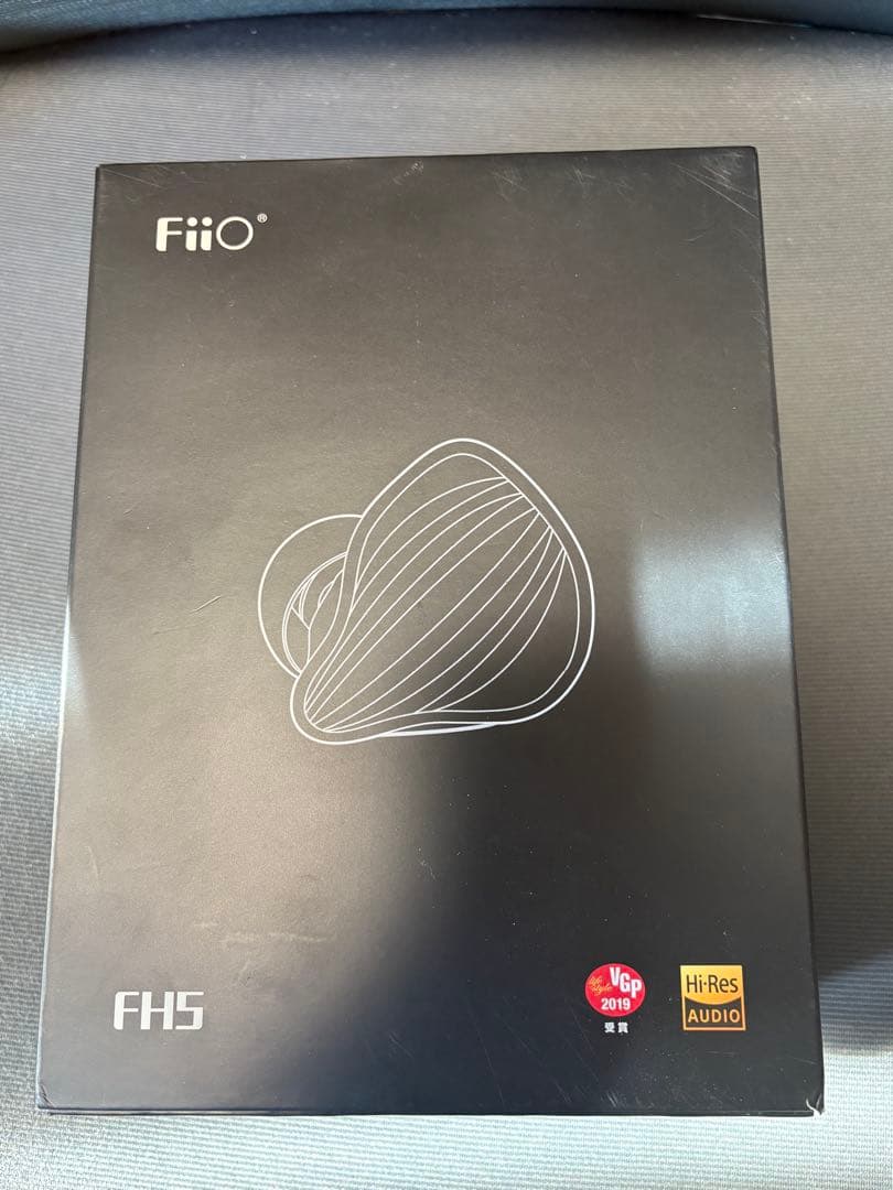 FiiO FH5 リケーブル可能イヤホン 新製品】ハイブリッド型イヤホン FiiO FH5 & ケーブル各種解禁