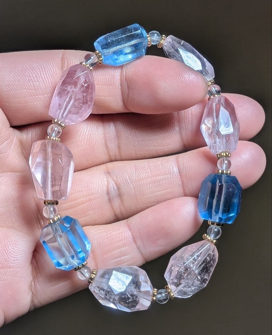 高品質虹入り優美モルガナイトデザブレ