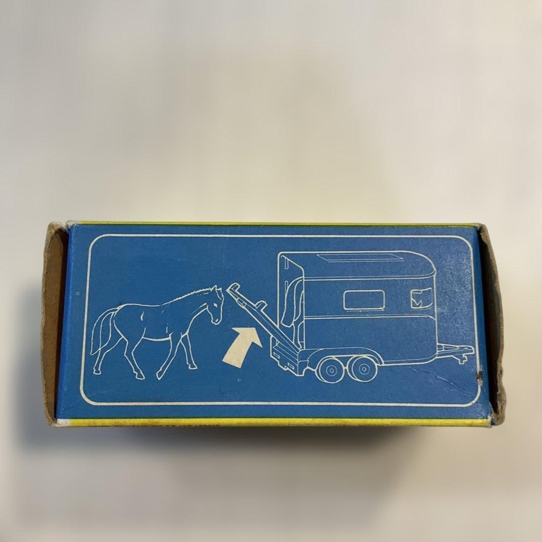 ミニカー　マッチボックス　43 ポニートレーラー