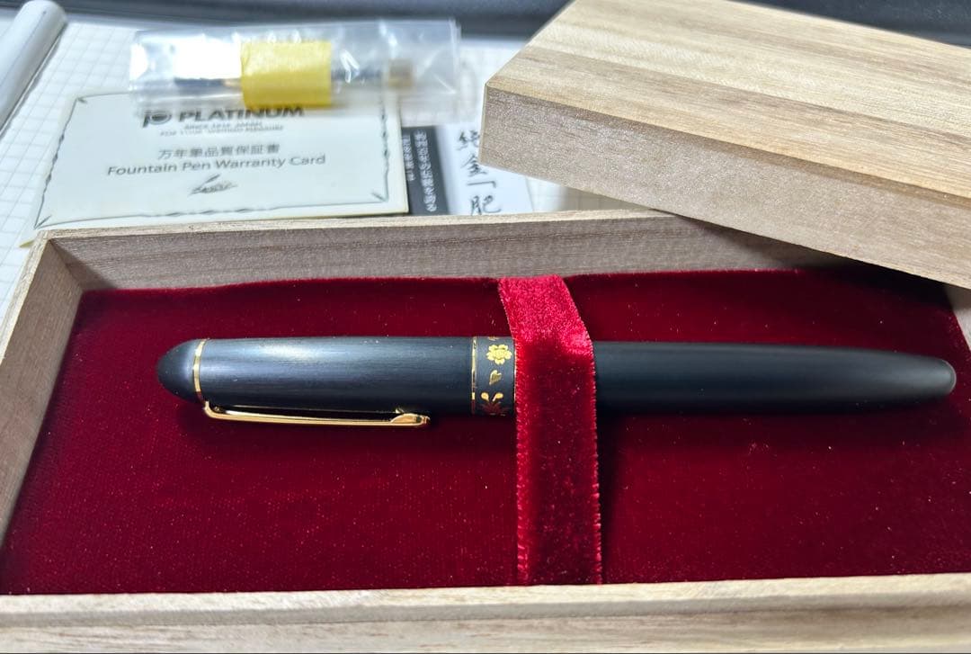 プラチナ＃３７７６純金「肥後象嵌」万年筆　桜 プラチナ ＃3776純金肥後象嵌万年筆「サクラ」「イチョウ」新発売！