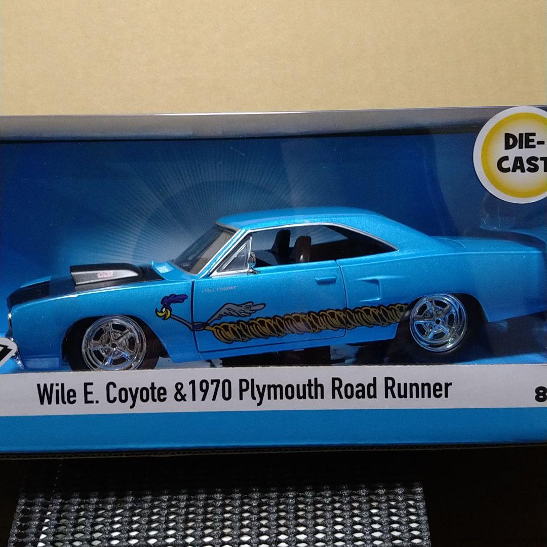 jada toys 1/24 ワイリーコヨーテ ＆ プリムス ロードランナー