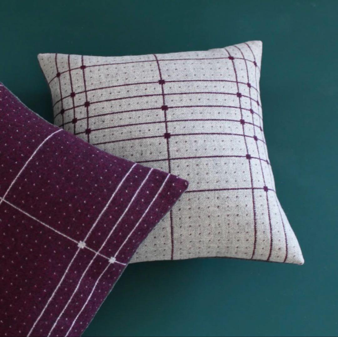 Eleanor Pritchard クッションカバー2つとブランケットセット