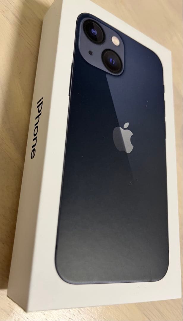 iPhone 13 mini 128GB 本体、レザーケース、保護フィルム付き