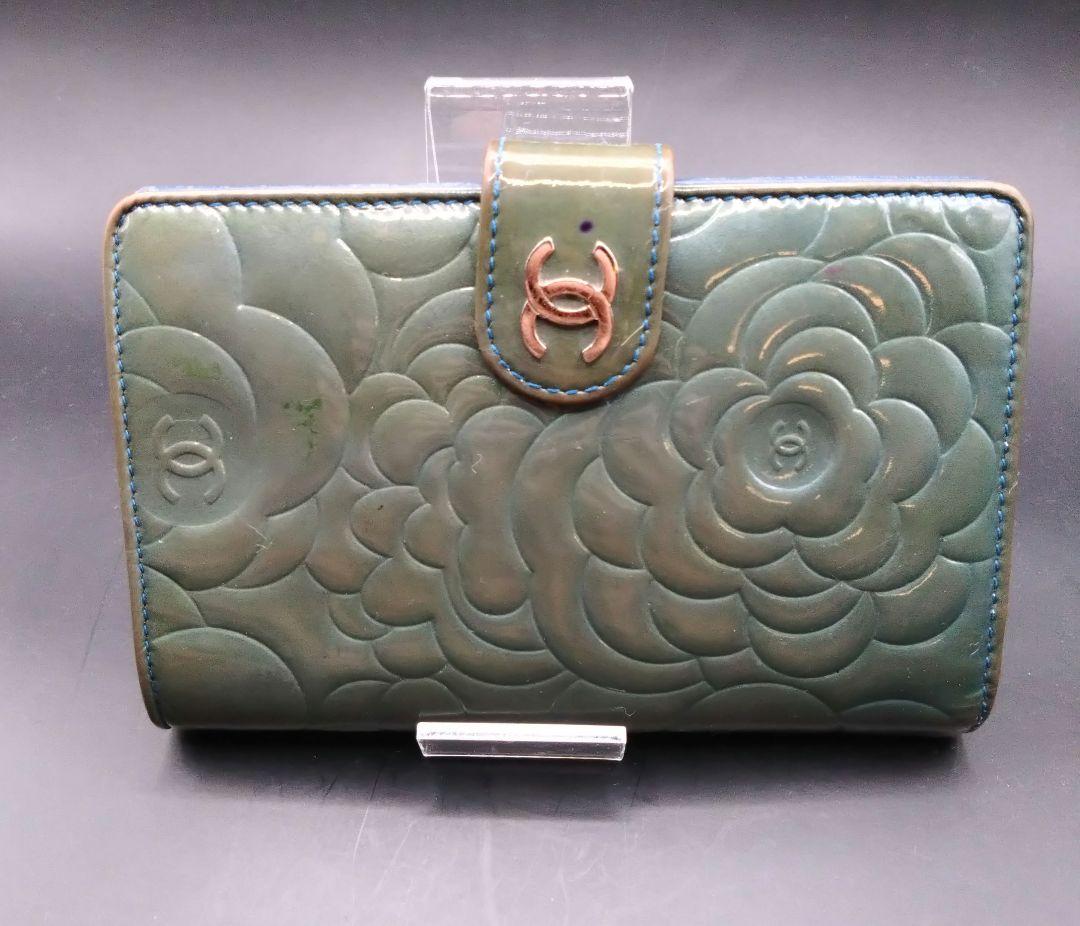 CHANEL シャネル カメリア パテント 二つ折り 財布 グリーン 15番台