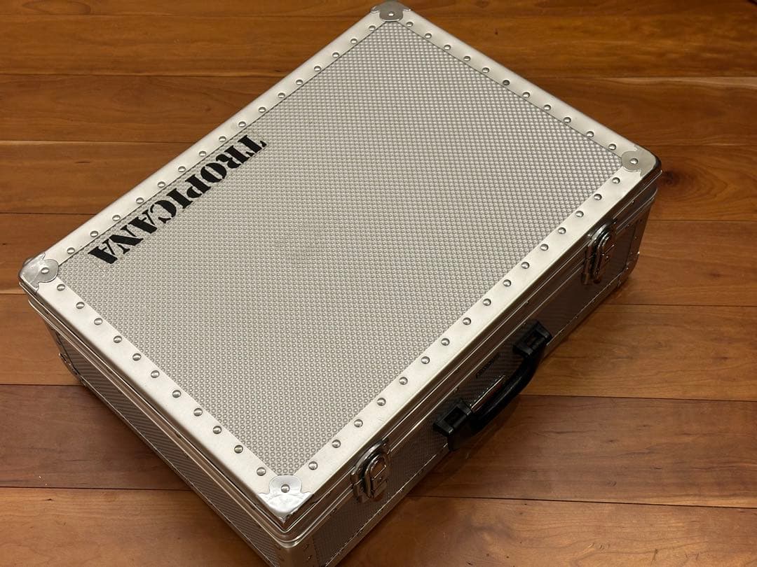 RIMOWA TROPICANA リモワ　トロピカーナ　カメラケース 21-39-4-01r.jpg