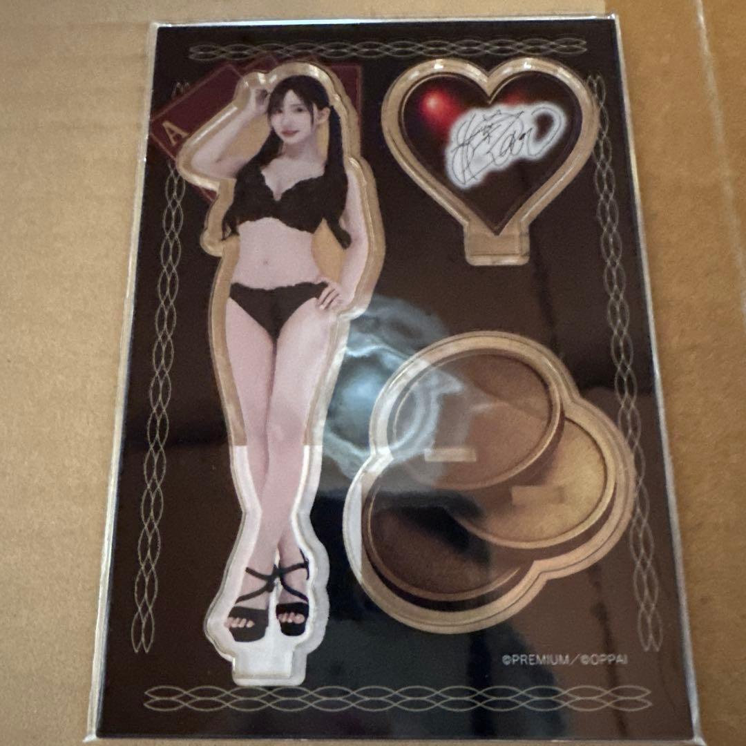 楪カレン　FANZAくじ　キャンバスボード！２個➕アクリススタンド！３個セット