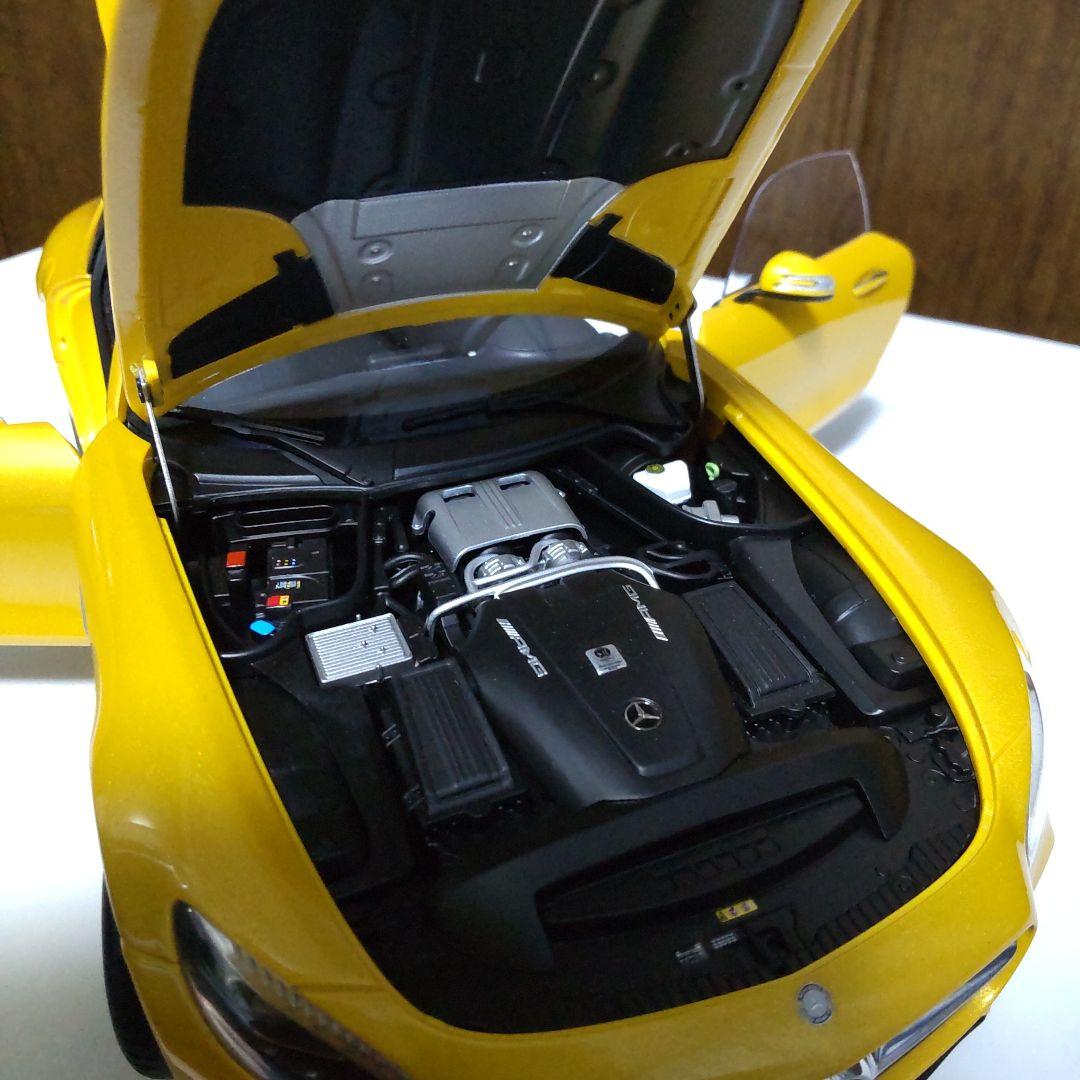 メルセデス・ベンツ AMG GTS イエロー 1/18 オートアート