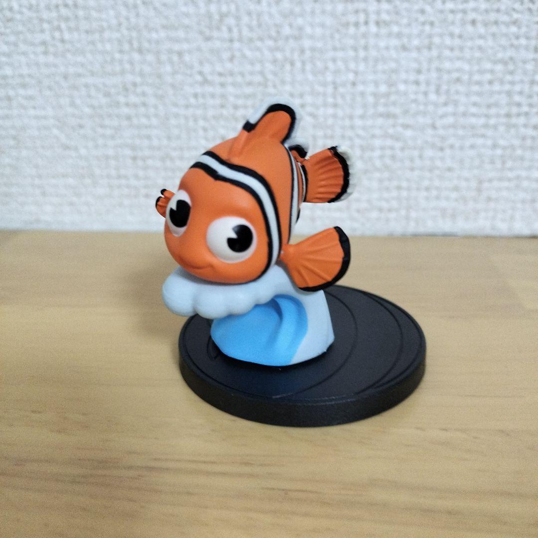 ファインディングニモ ニモ フィギュア ピクサー - メルカリ