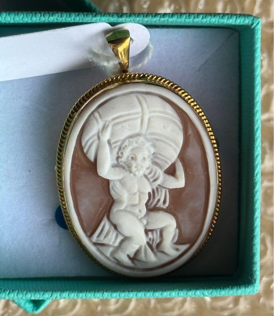 大阪・万博　ファルネーゼのアトラス　カメオ　ピンズ　ピンバッジ　ブローチ