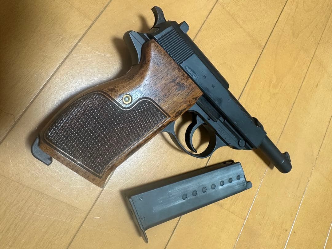 い*た様 マルゼン　ワルサーP38 木製グリップ付