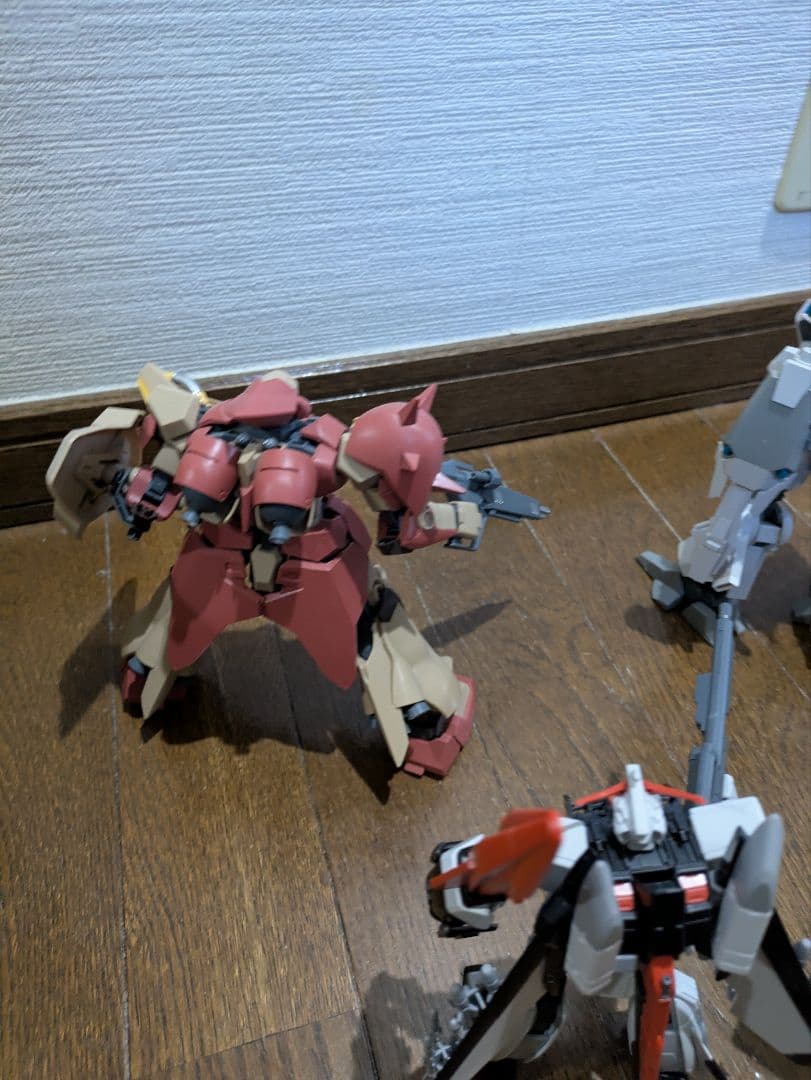 プラモデル ガンダム　ガンプラ　HG 他　ジャンク　武器　完成品　まとめ売り