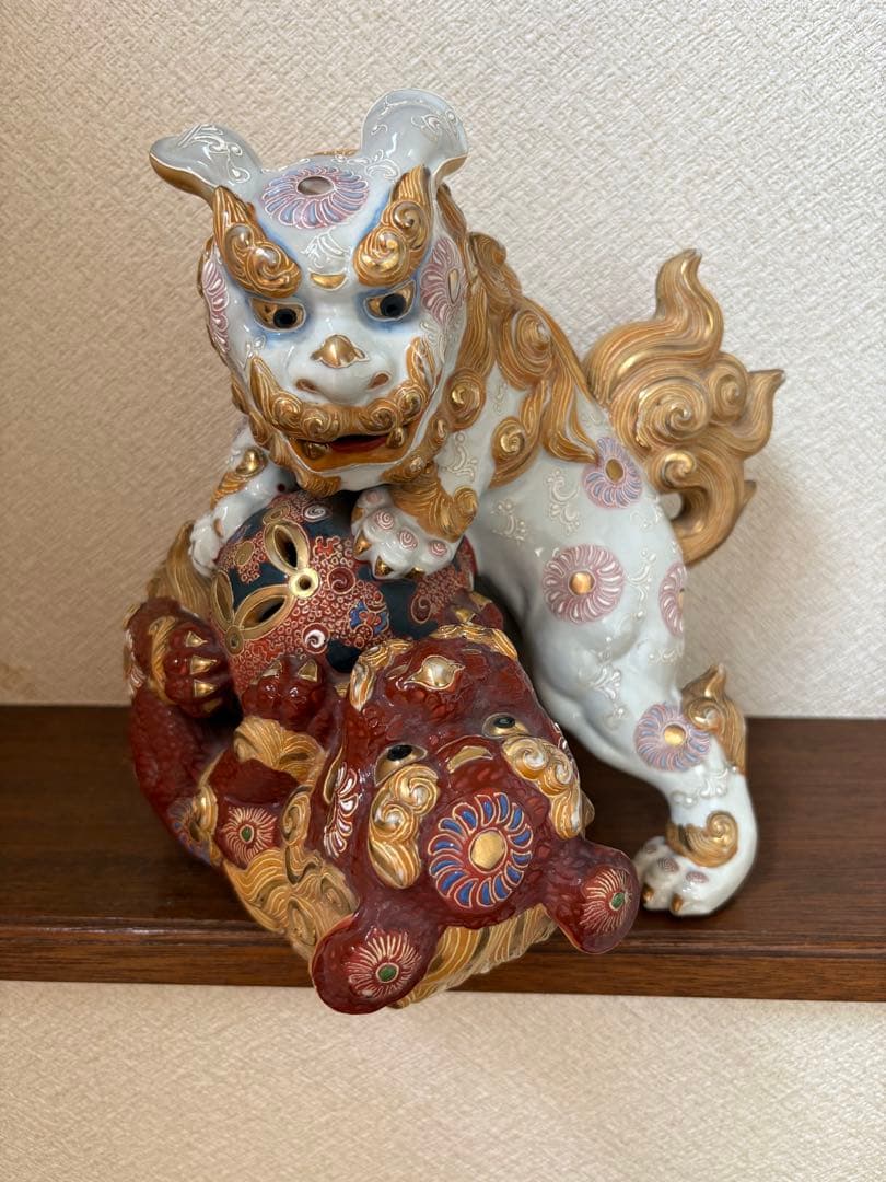 じゃれあい　玉乗り獅子　置物 じゃれあい 玉乗り獅子 置物