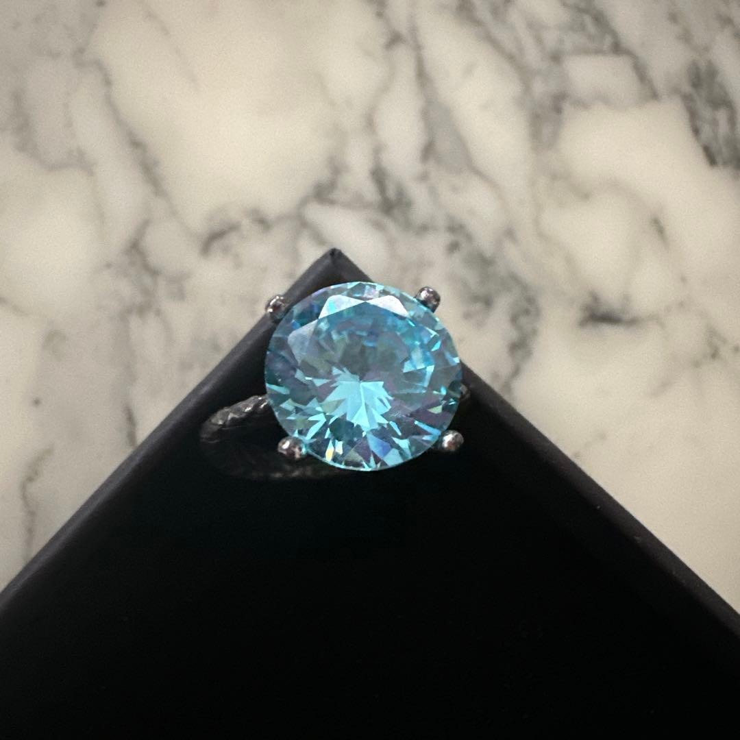 新品未使用　ボッテガヴェネタ　イントレチャートリング