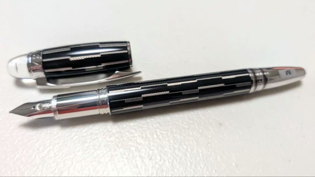 限定品】モンブラン 万年筆 スターウォーカー ブラックミステリー ペン