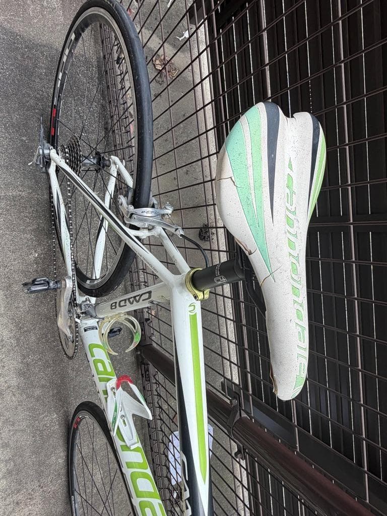 m*w様 Cannondale CAAD8 170cm台 ロードバイク ビンディ