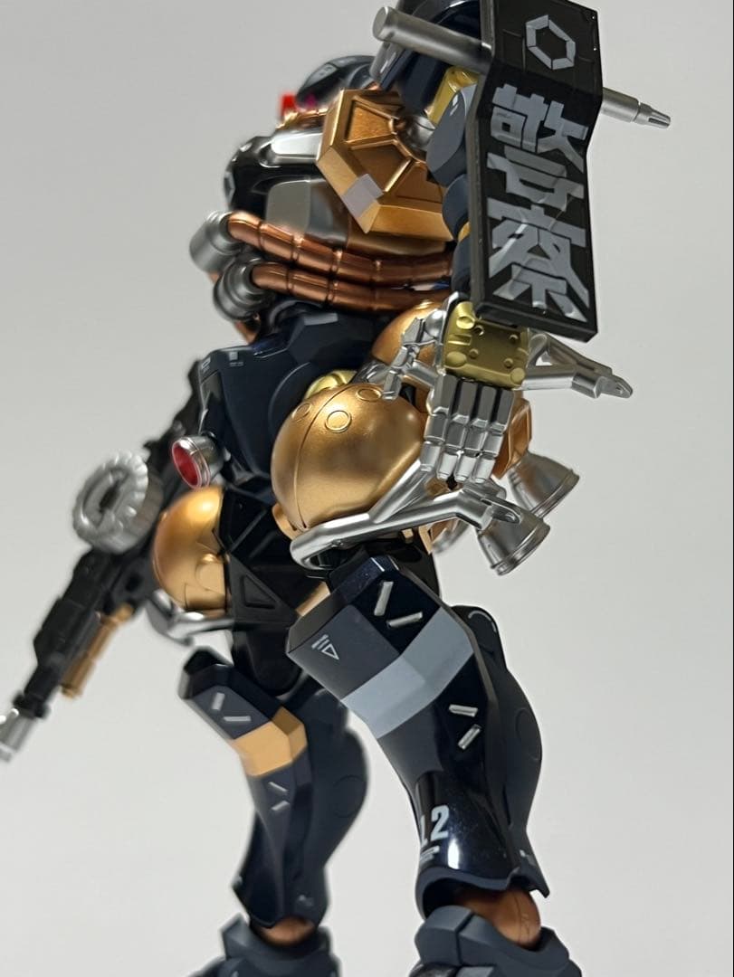 ガンプラ HG 1/144 軍警ザク 塗装完成品