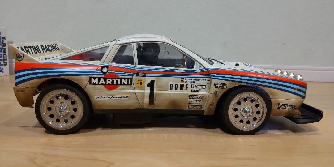 タミヤ ラジコン ランチア・ラリー037 予備ボディ（ダート塗装）付セット