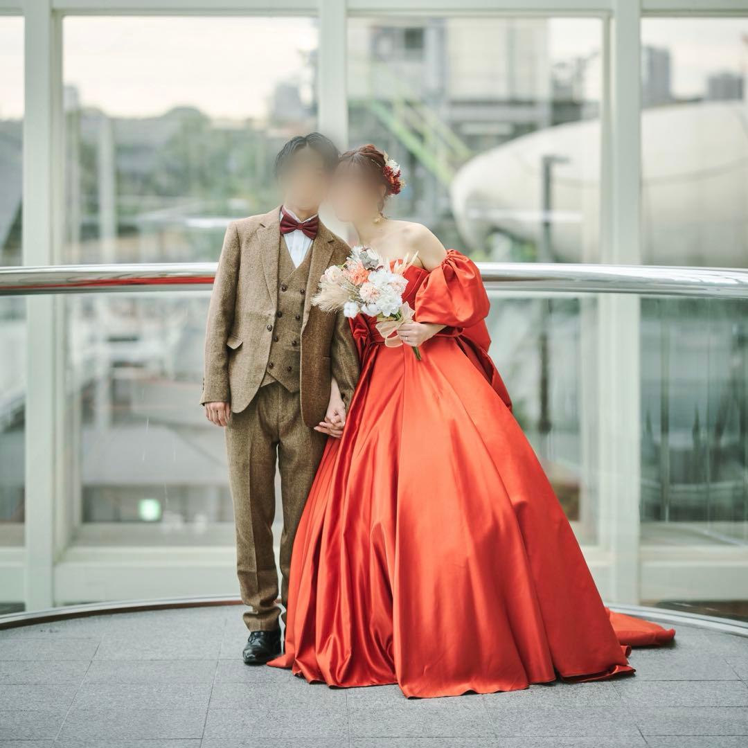 ウェディングドレス　テラコッタ　オレンジ　カラードレス