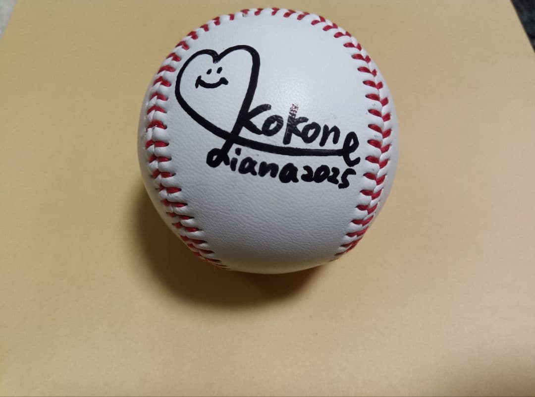 横浜DeNAベイスターズ diana 直筆サインボール 2025 Kokone - メルカリ