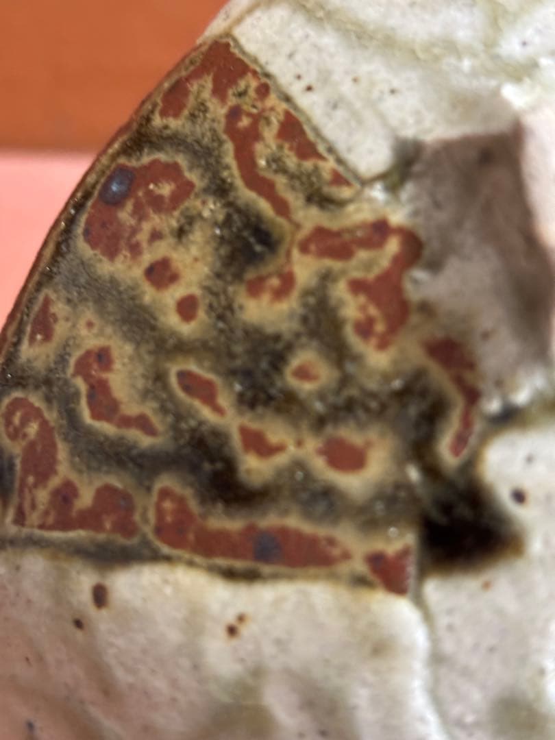 河井寛次郎作柿緑釉麻布目輪花三ツ足皿 製作番