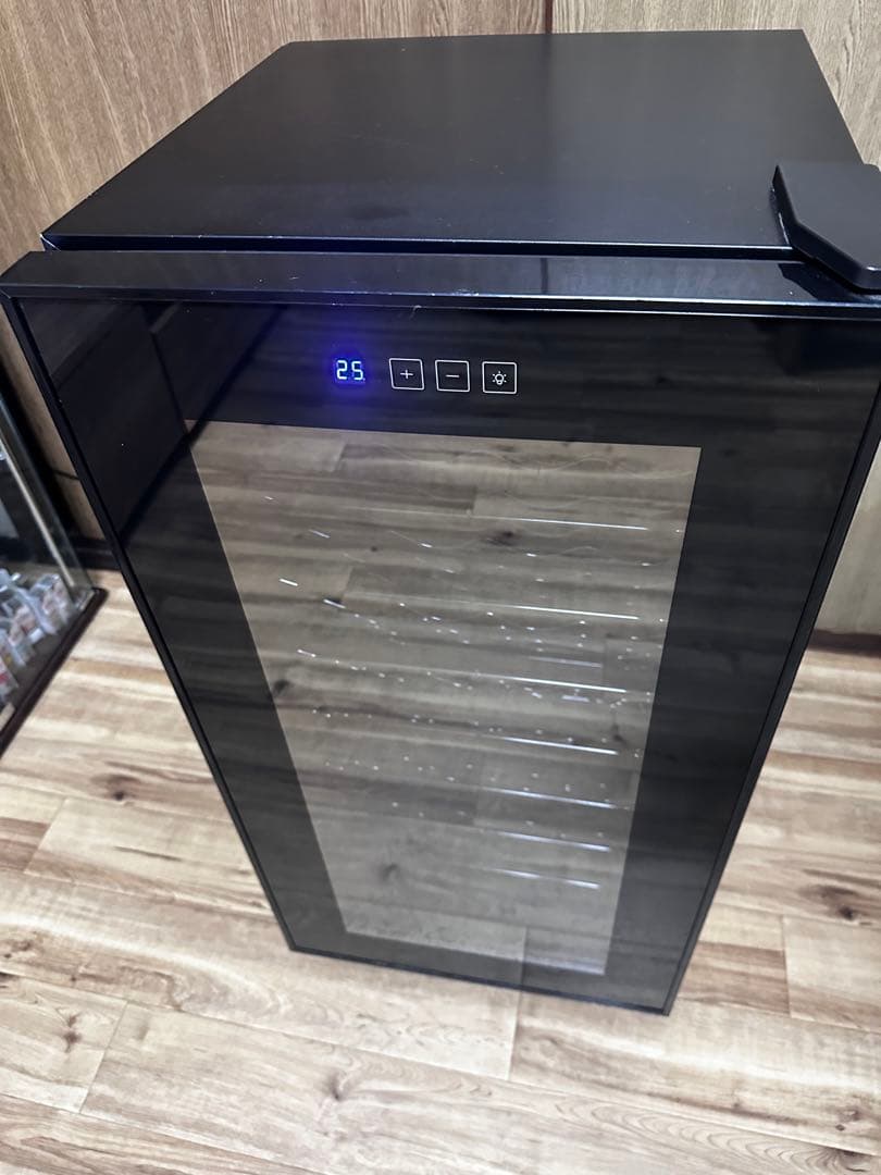 ファンヴィーノ ワイン Sakeサーバー4本用(SC-4B) ブラック/ワインも