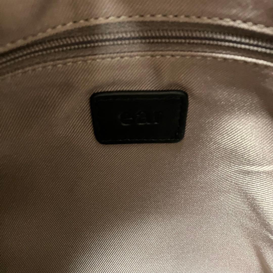 【なつ様】イアパピヨネ　ショルダーバッグ　新品未使用　クロスボディ