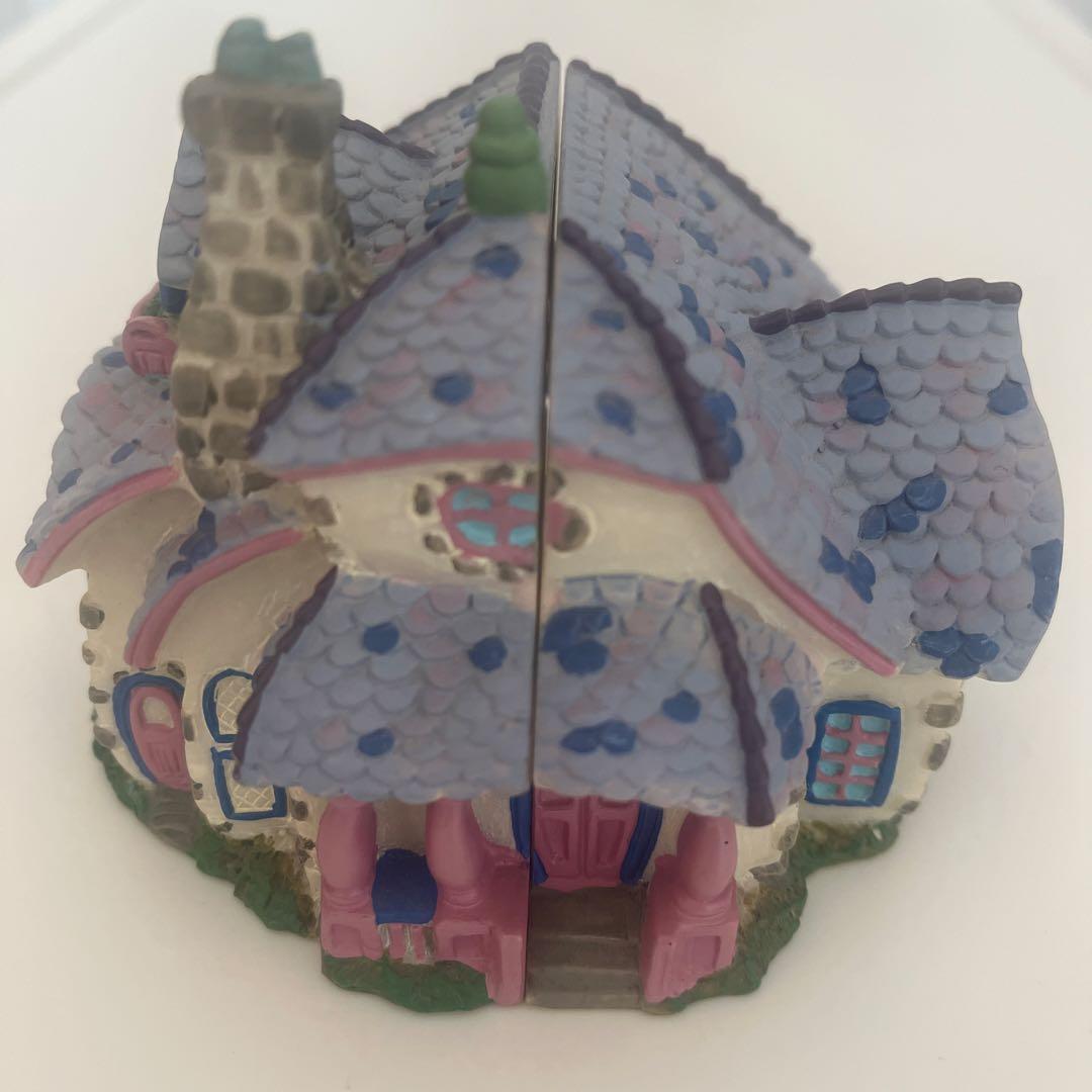 ディズニーランド ミニーマウス 家 置物 Disneyland トゥーンタウン