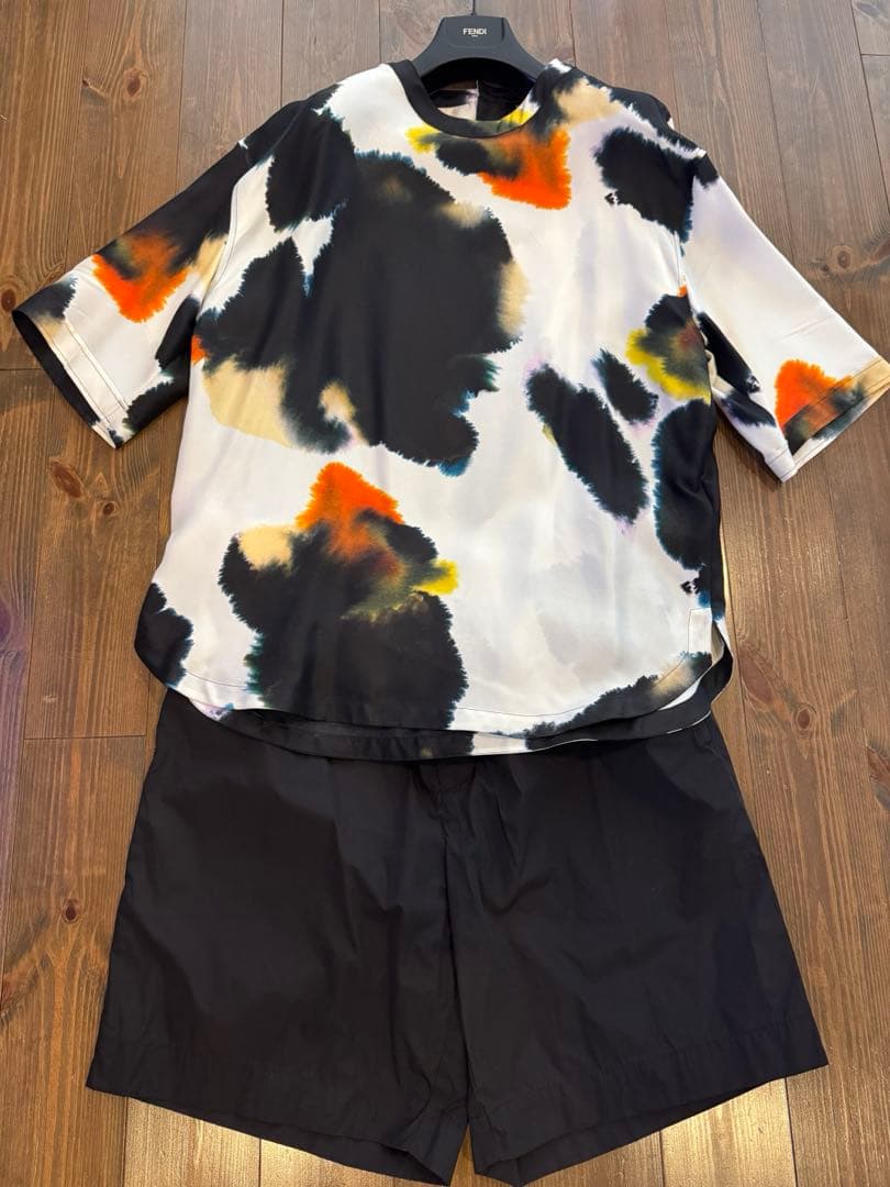 新品未使用☆FENDIシルクカットソー☆FENDIフェンディーロンハーマン