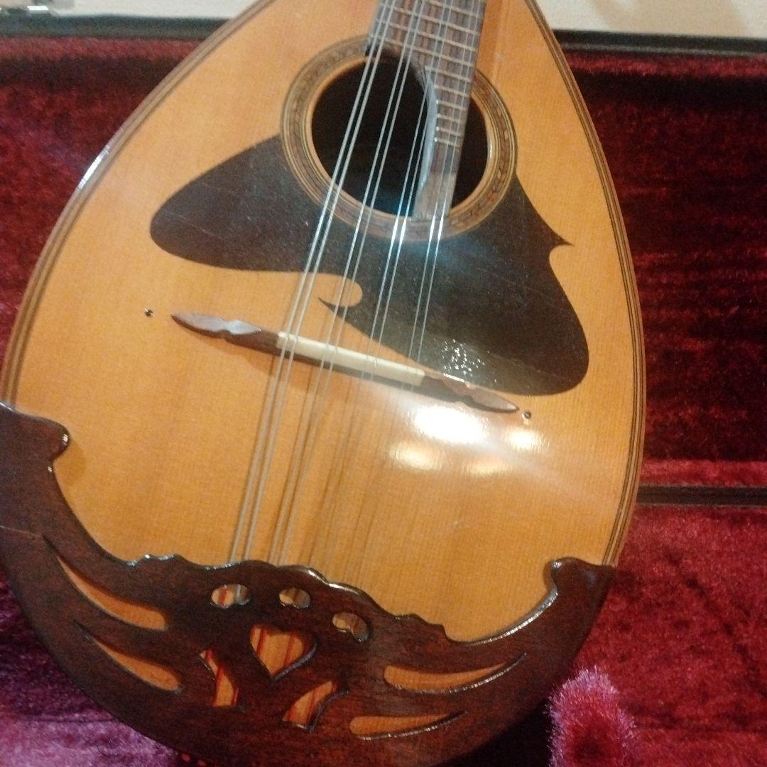 Suzuki マンドリン 226 ハードケース付き