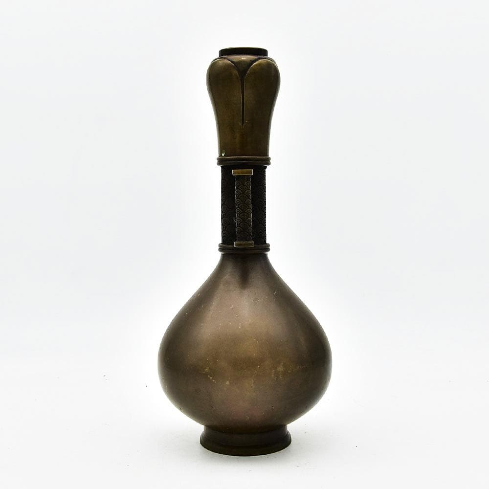 時代 兼著 底款 古銅 花瓶 青海波文様 双耳 高さ30㎝ 重量 約1140ｇ