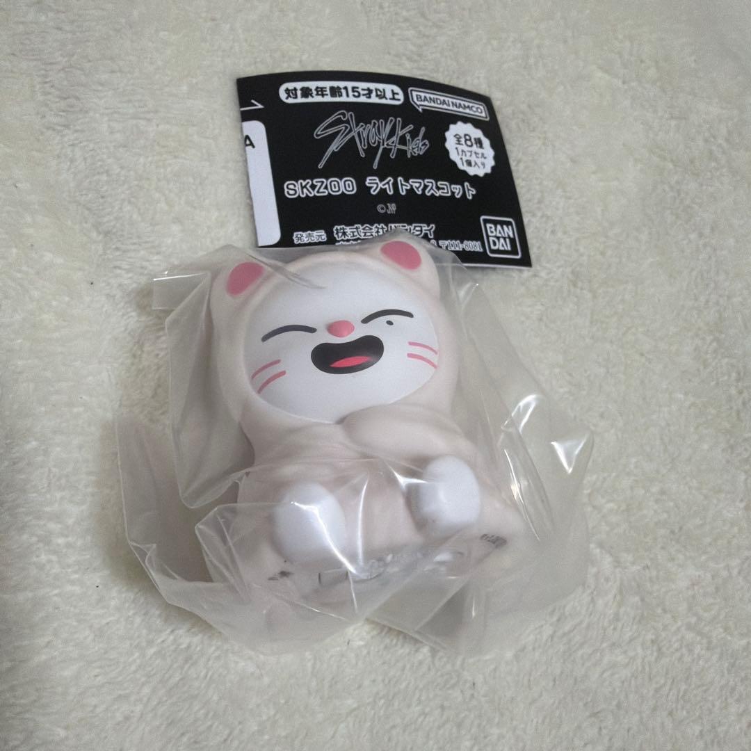 スキズ straykids SKZOO ライトマスコット ヒョンジン ジニレット