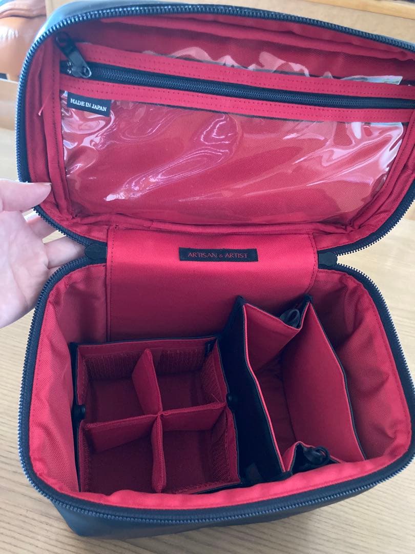 ARTISAN&ARTIST メイク道具収納バッグ