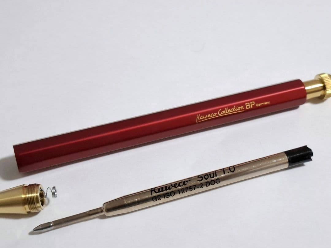 ほぼ未使用　KAWECO　コレクション　ボールペン　2021年限定　レッド