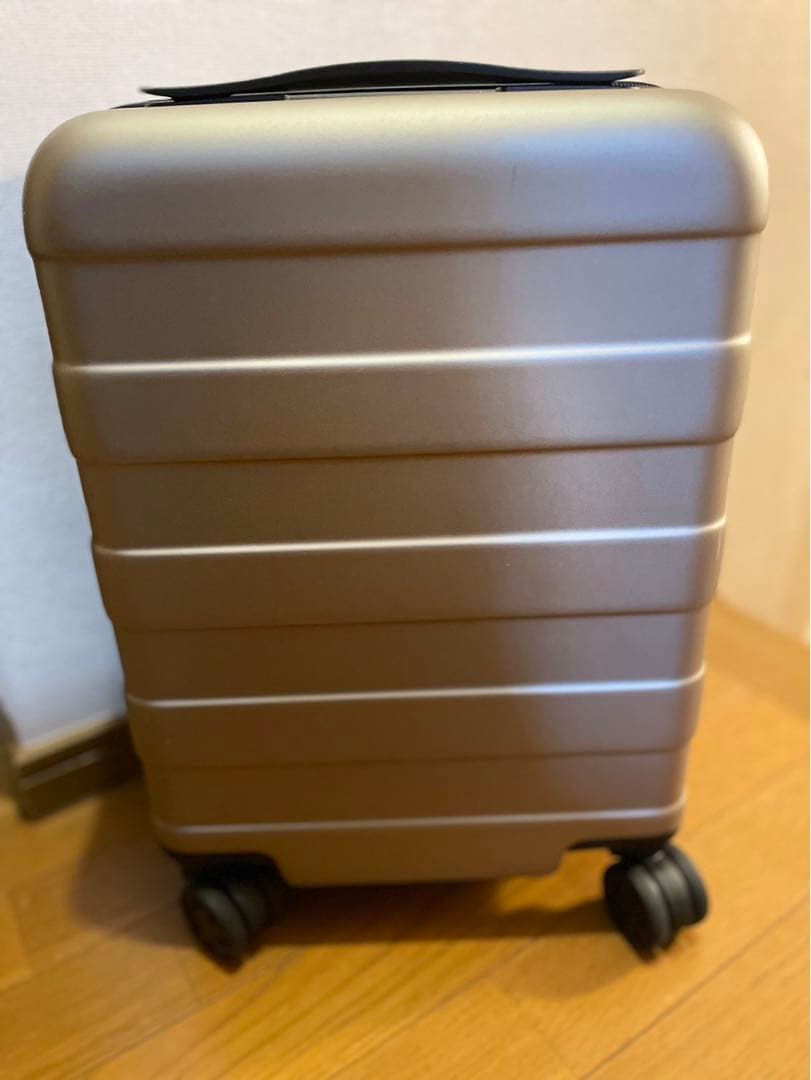 無印ハードキャリーケース20Lベージュ