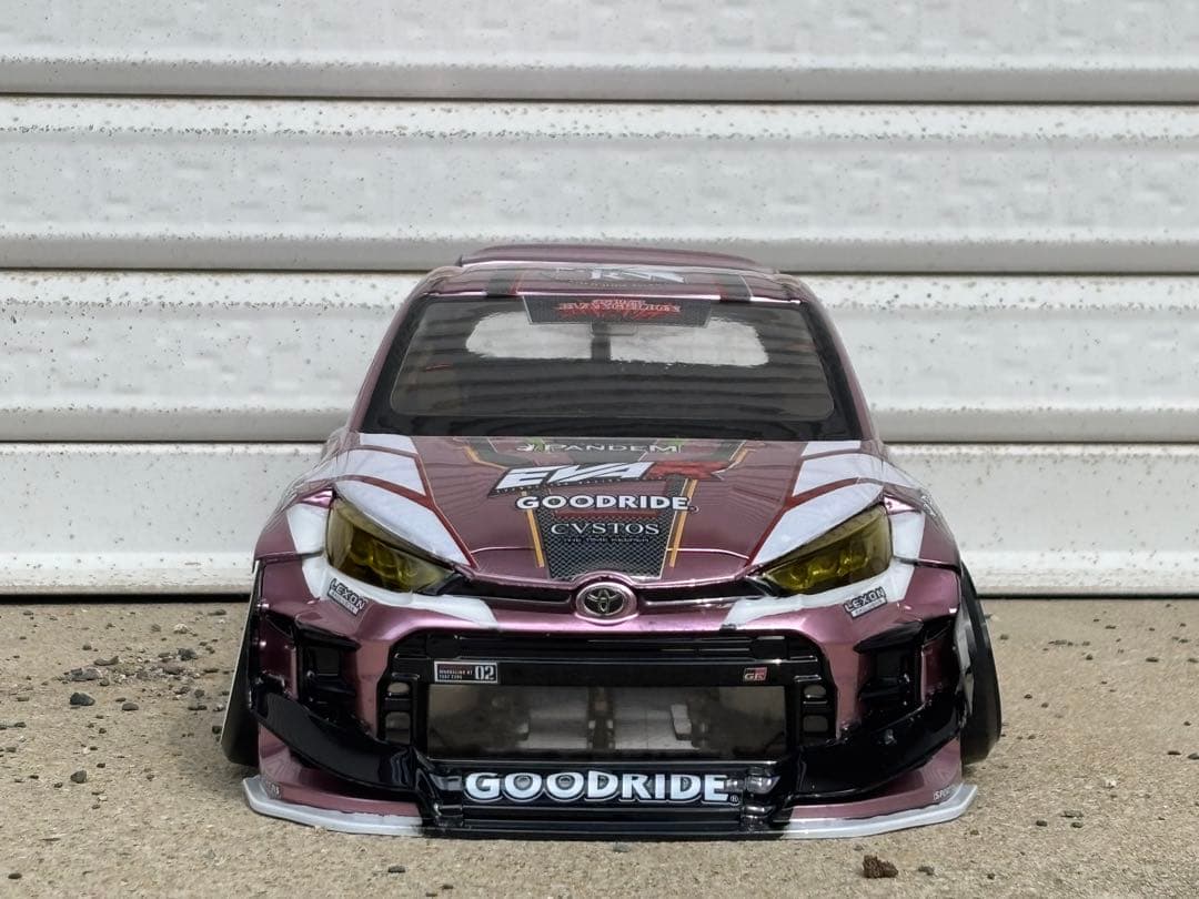 ラジドリボディ アディクション　grヤリス エヴァンゲリオン仕様　塗装済未走行