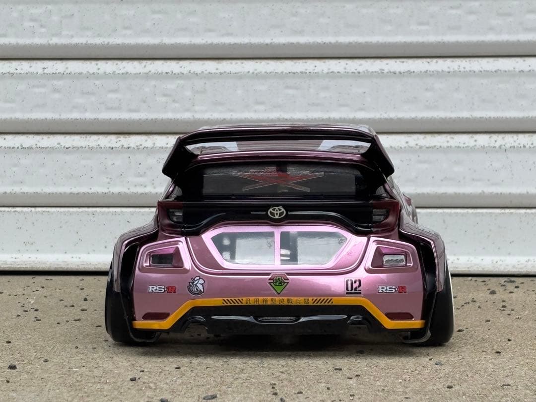 ラジドリボディ アディクション　grヤリス エヴァンゲリオン仕様　塗装済未走行