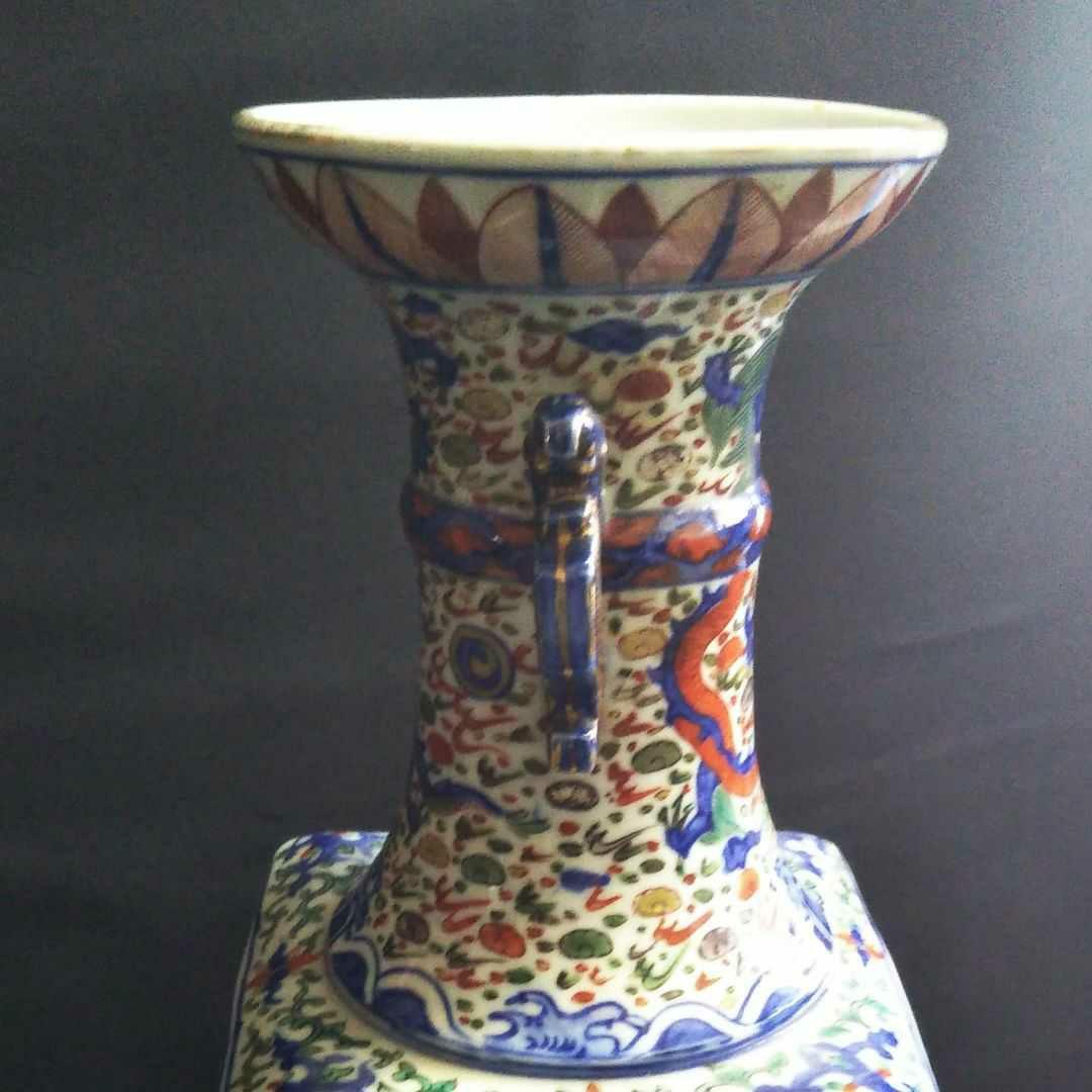 ※中国古美術/五彩纏枝賢人龍紋隻耳四方大瓶(款:大明万暦年製)