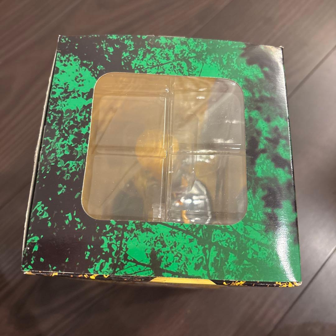 トレジャーフィギュアコレクション 世界樹の迷宮 パラディンの女の子 フィギュア