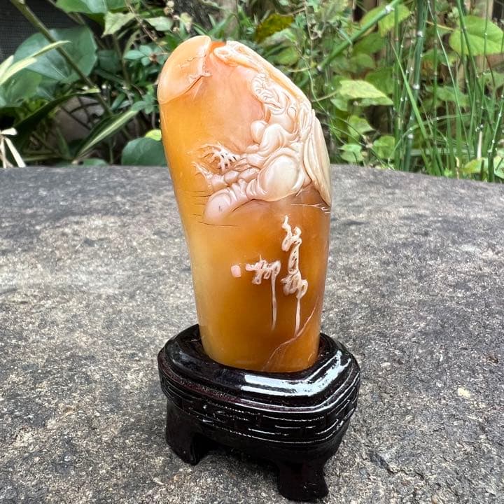 山水寿老人刻黄芙蓉石印材 在銘 専用台付き 古印材老印材