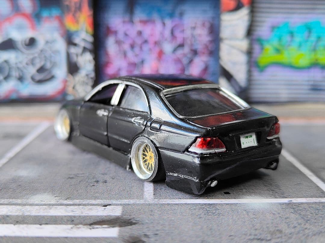 トミカ改造 トヨタ ゼロクラウンエアロ 廃盤VIP ☆深リム ホットウィール