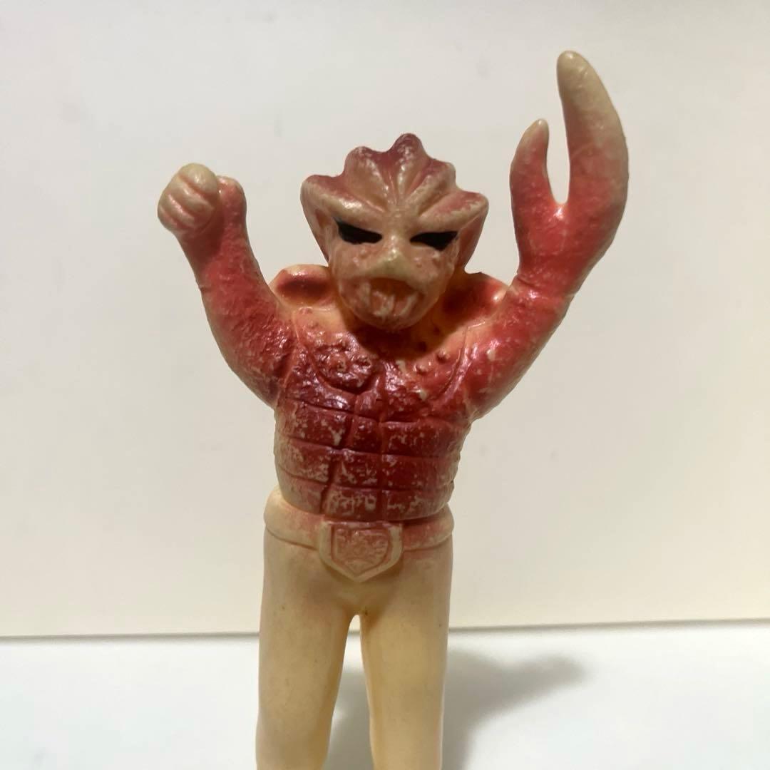 旧バンダイ製 カニバブラー 珍色 ソフビ フィギュア 怪人 当時物 ポピー 旧バンダイ製 カニバブラー 珍色 ソフビ フィギュア 怪人 当時物