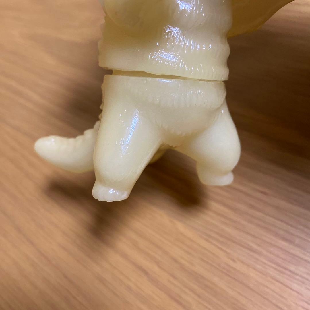 小夏屋　ネゴラ　蓄光成型　未塗装　ソフビ 5440