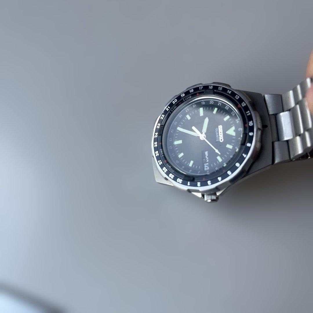 seiko 腕時計　8123-7250 新品電池　稼働品